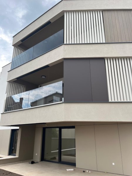 Diklo Premium Residence